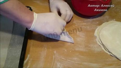 самса с мясным фаршем тимьяном и чабрецом