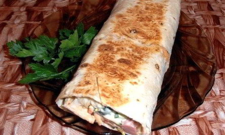 Рецепт шаурмы с колбасой и корейской морковью