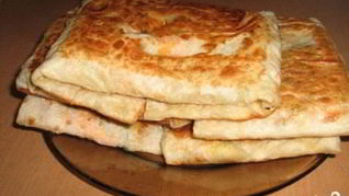 Шаурма с колбасой и сыром