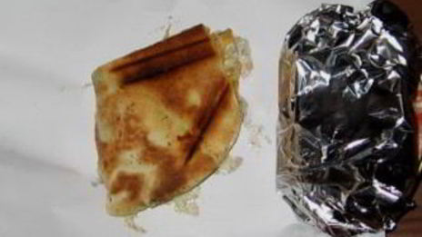 шаурма с колбасой и сыром