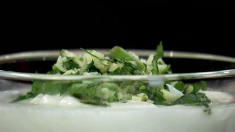 шаверма с курицей и ананасом