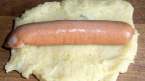 сосиски в картофельном тесте