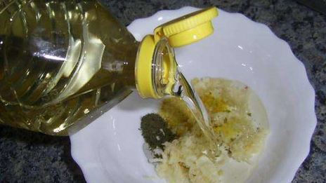 сухарики с чесноком