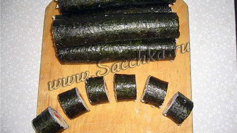 суши с крабовыми палочками