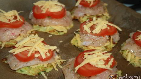 кабачковые сэндвичи с начинкой из куриного филе