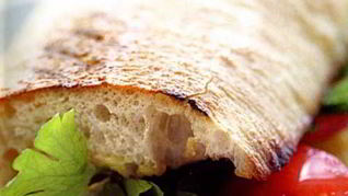 Сэндвич с курицей и майонезом