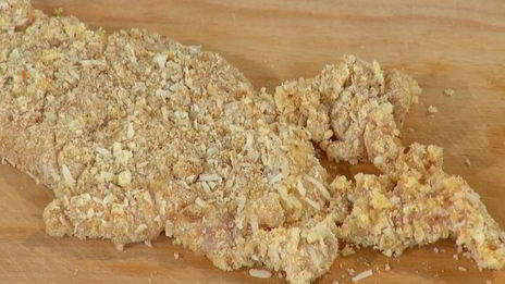 сэндвич с курицей в сырной корочке