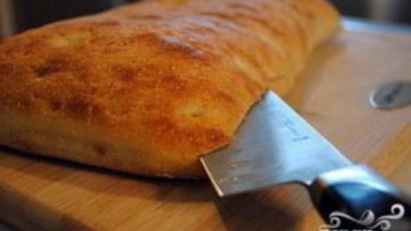 сэндвич с рыбой и соусом