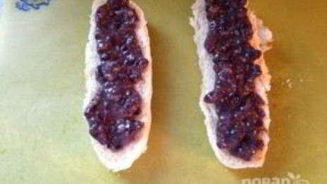 сэндвичи с фасолевым пюре и куриным мясом