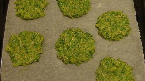 сырно-капустный сэндвич этюд в зеленых тонах