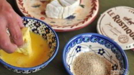 сыр камамбер жареный