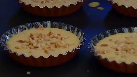 лимонные тарталетки с кедровыми орешками