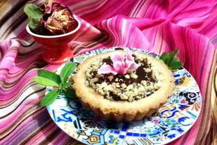 Миндальные тарталетки с шоколадной начинкой