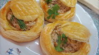 Слоеные тарталетки с начинкой