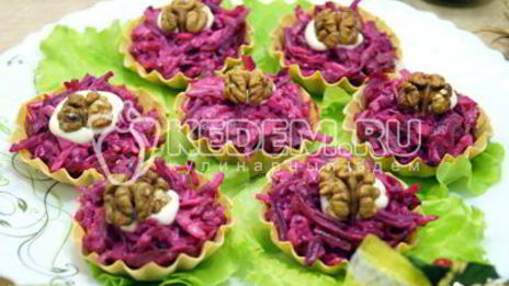 свекла с сыром в тарталетках