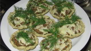 Тарталетки с фаршем