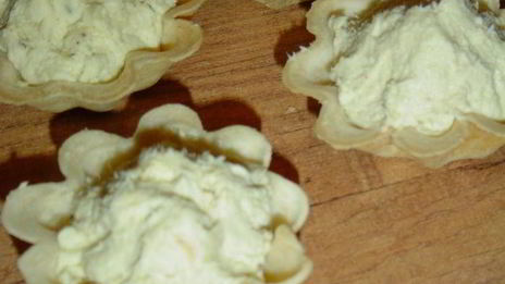 тарталетки с куриным муссом