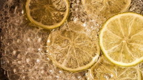 тарталетки с лимонно-лаймовым кремом и меренгой