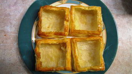 тарталетки с семгой и форелью