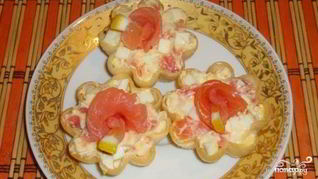 Тарталетки с семгой