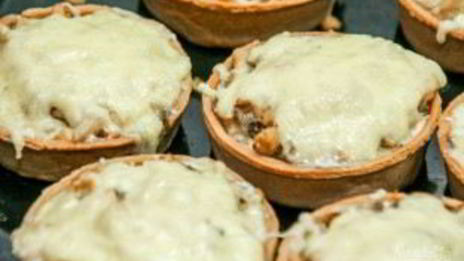 тарталетки с сыром и грибами