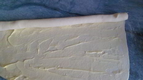 тарталетки с яблоками, орехами и крем-фрешем