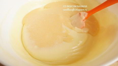 миндальный тарт с грейпфрутовым кремом, белым шоколадом и маскарпоне