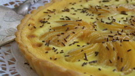 шоколадно-сливочный тарт с фруктами