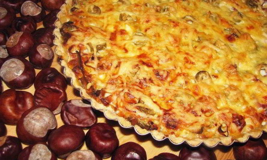 Рецепт тарта 3 сыра с пореем, балыком и оливками