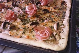 Тарт фламбе с шампиньонами