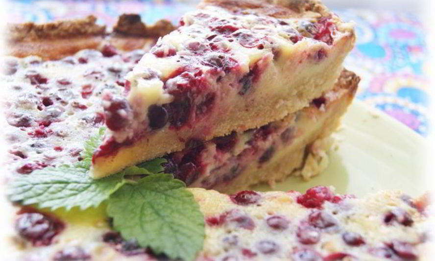 Рецепт тарта с брусникой и запеченным ганашем из белого шоколада