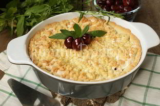 Тарт с черешней