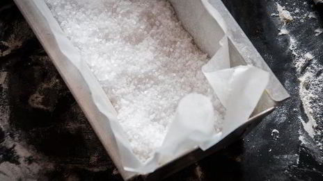 тарт с карамельным кремом и яблоками