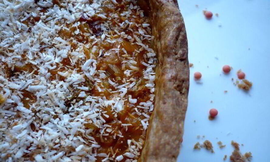 Рецепт тарта с красной чечевицей и кокосом