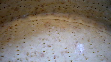 тарт с красной чечевицей и кокосом