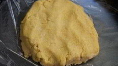 тарт с кукурузой и базиликом