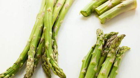 тарт со спаржей и беконом