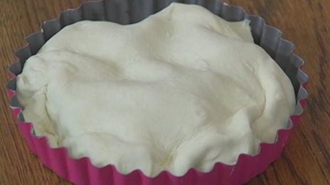 тарт татен со свеклой и шалотом