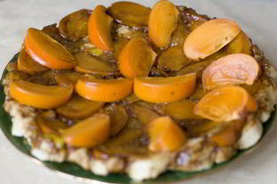 Тарт татэн с хурмой