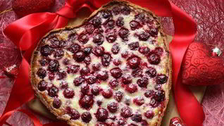 Вишневый тарт с миндалем