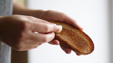 бобы на тосте