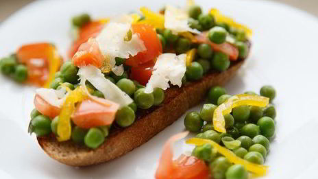 бобы на тосте