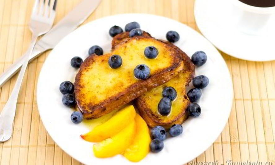 Рецепт французских тостов с ягодами и медом