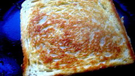 хрустящий тост с карамельным бананом