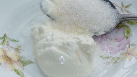 сладкие тосты с клубникой