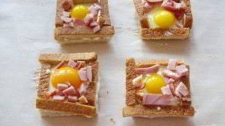 тосты карбонара