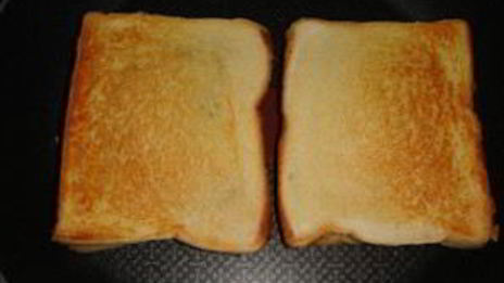 тосты с сыром и грибами