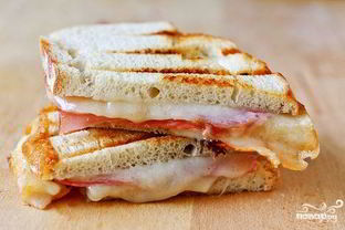 Тосты с ветчиной и сыром