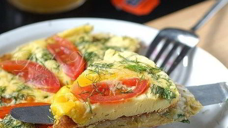 большой австралийский завтрак с яичницей