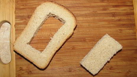 глазунья в хлебе